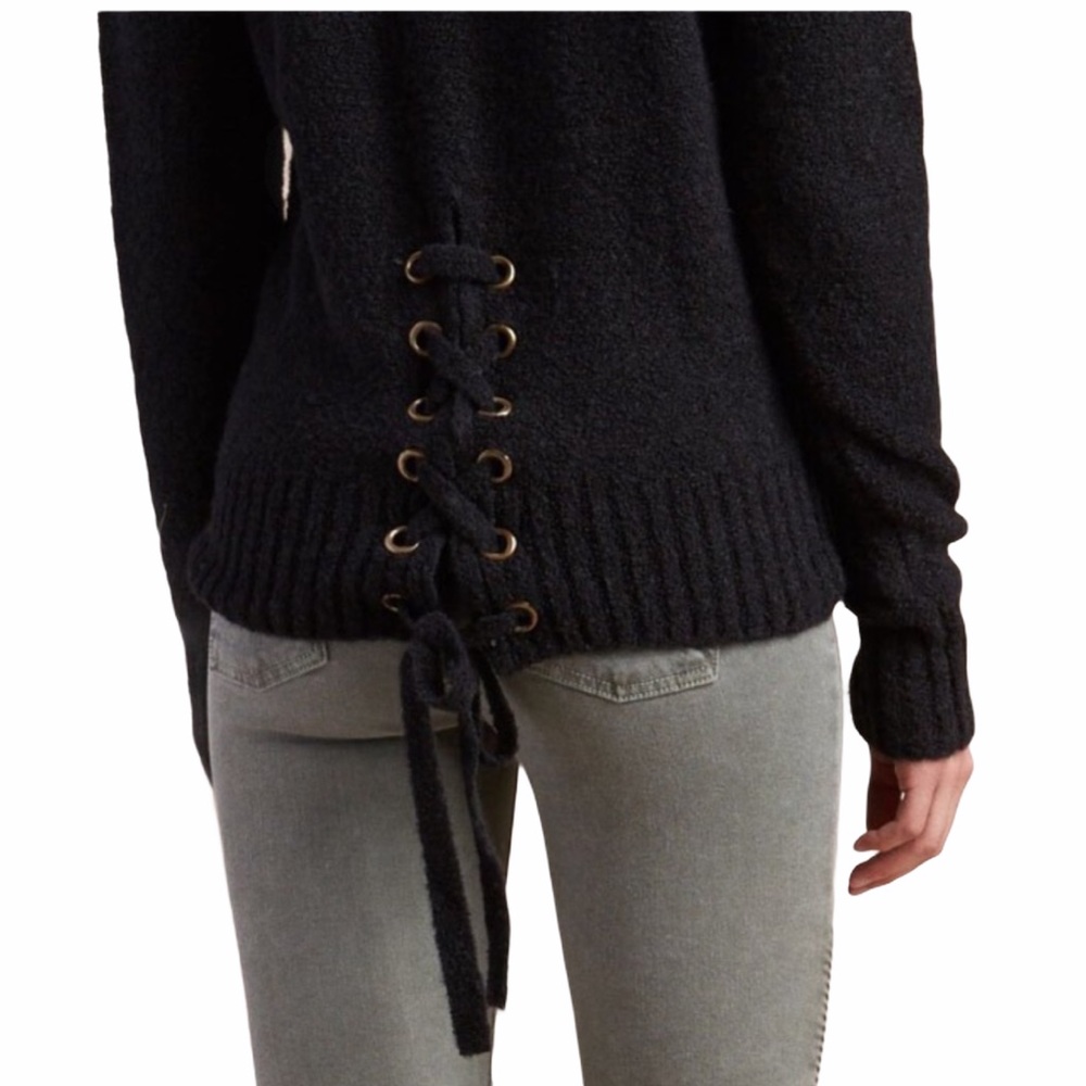 new Lovers + Friends ❤︎ Lovely Lines Knit Back Lace Up Sweater ❤︎ Night Black ❤︎ - Picture 4 of 16